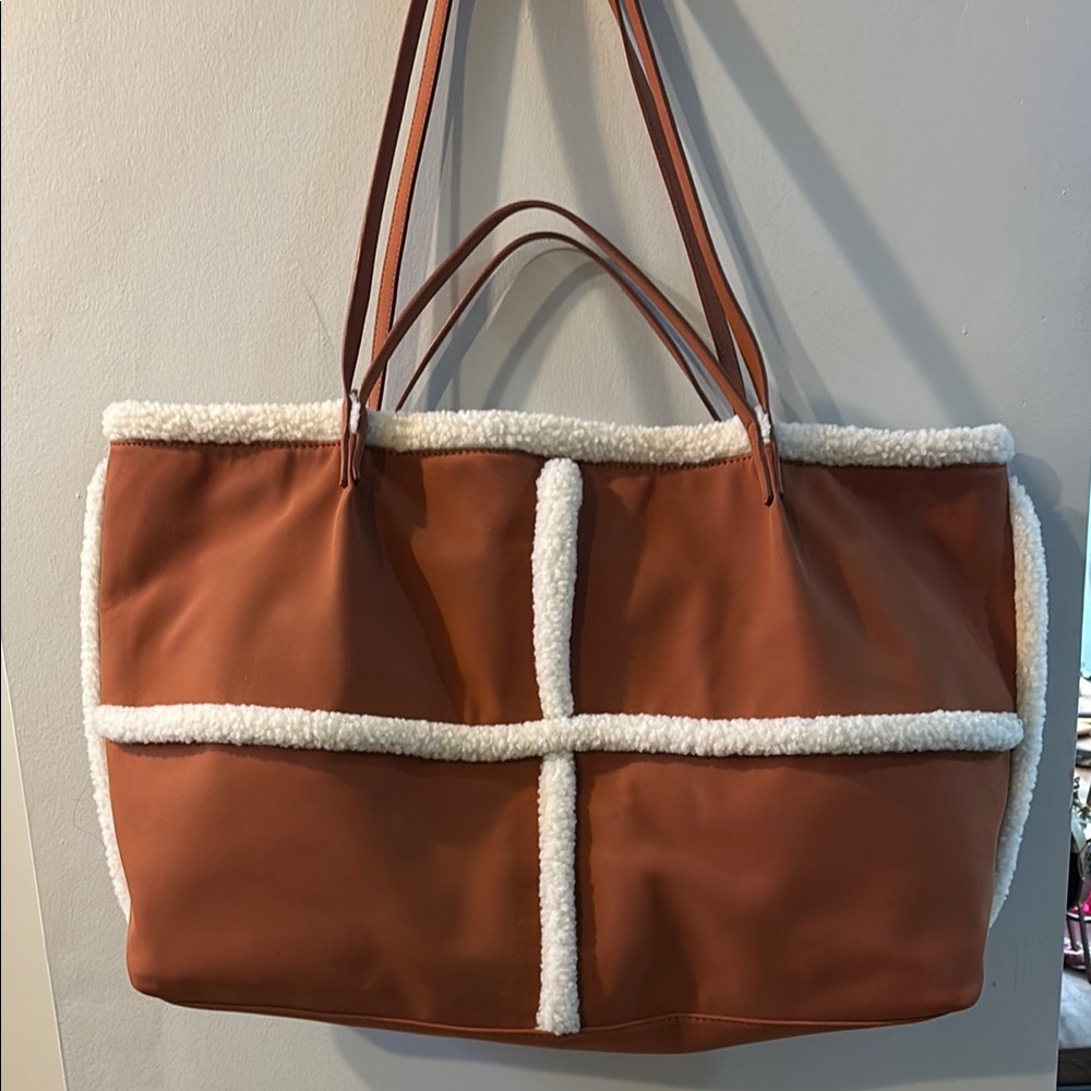 Universal Thread Brown and White Paneled Tote Bag
